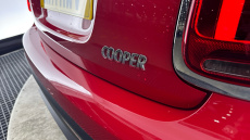 MINI Hatchback 1.5 Cooper Classic 5dr Auto Petrol Hatchback